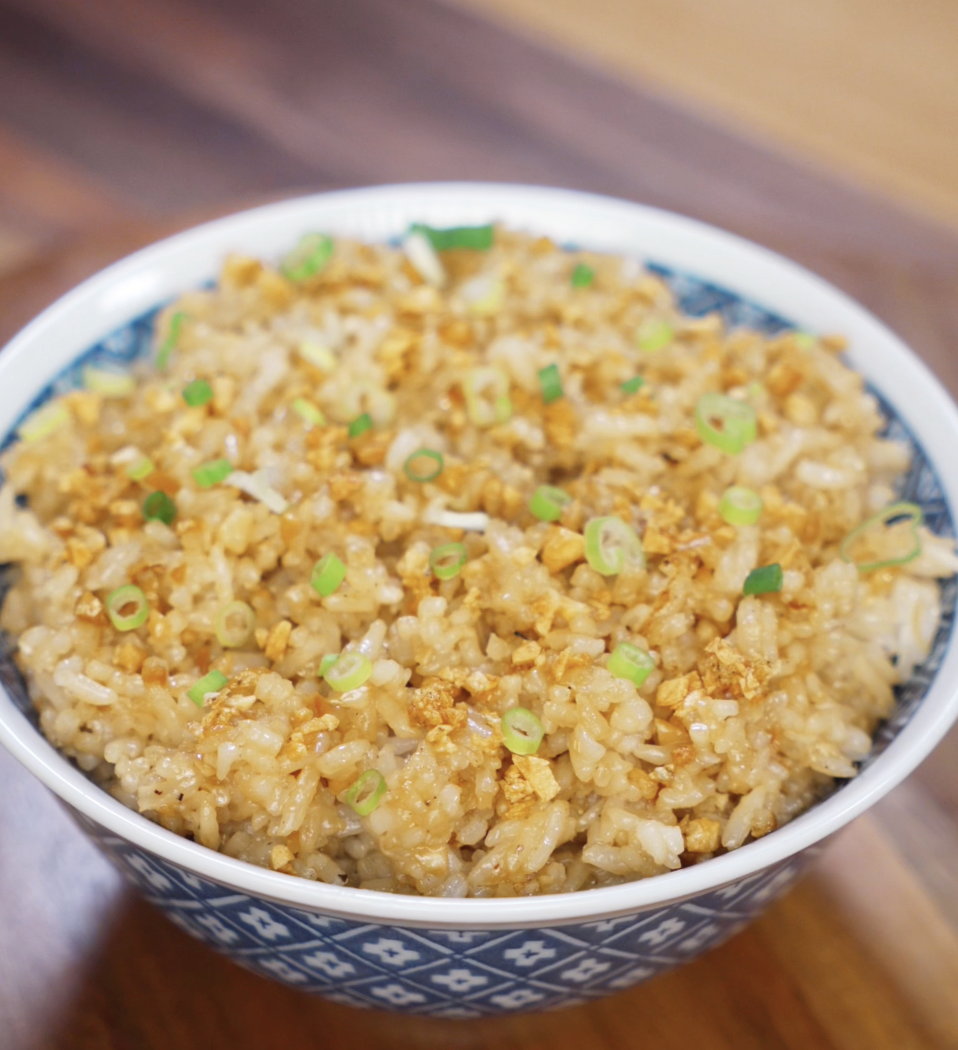 Master Garlic Fried Rice: Why Salt Beats Soy Sauce for Flavor
